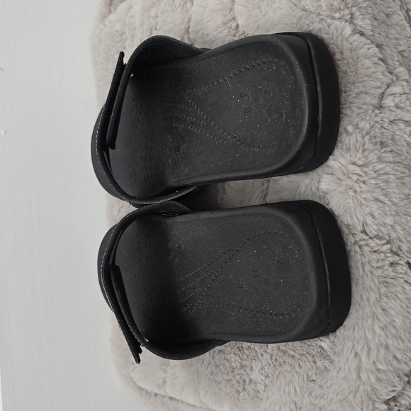 Ergo Foot Black Slide Sandals - Picture 4 of 5